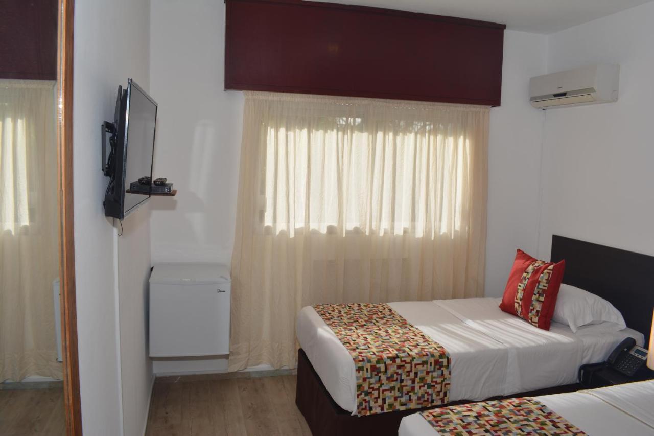 Hotel Express Maldonado Extérieur photo